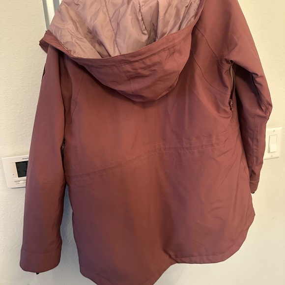 Burton ski/snowboard jacket - Picture 2 of 4